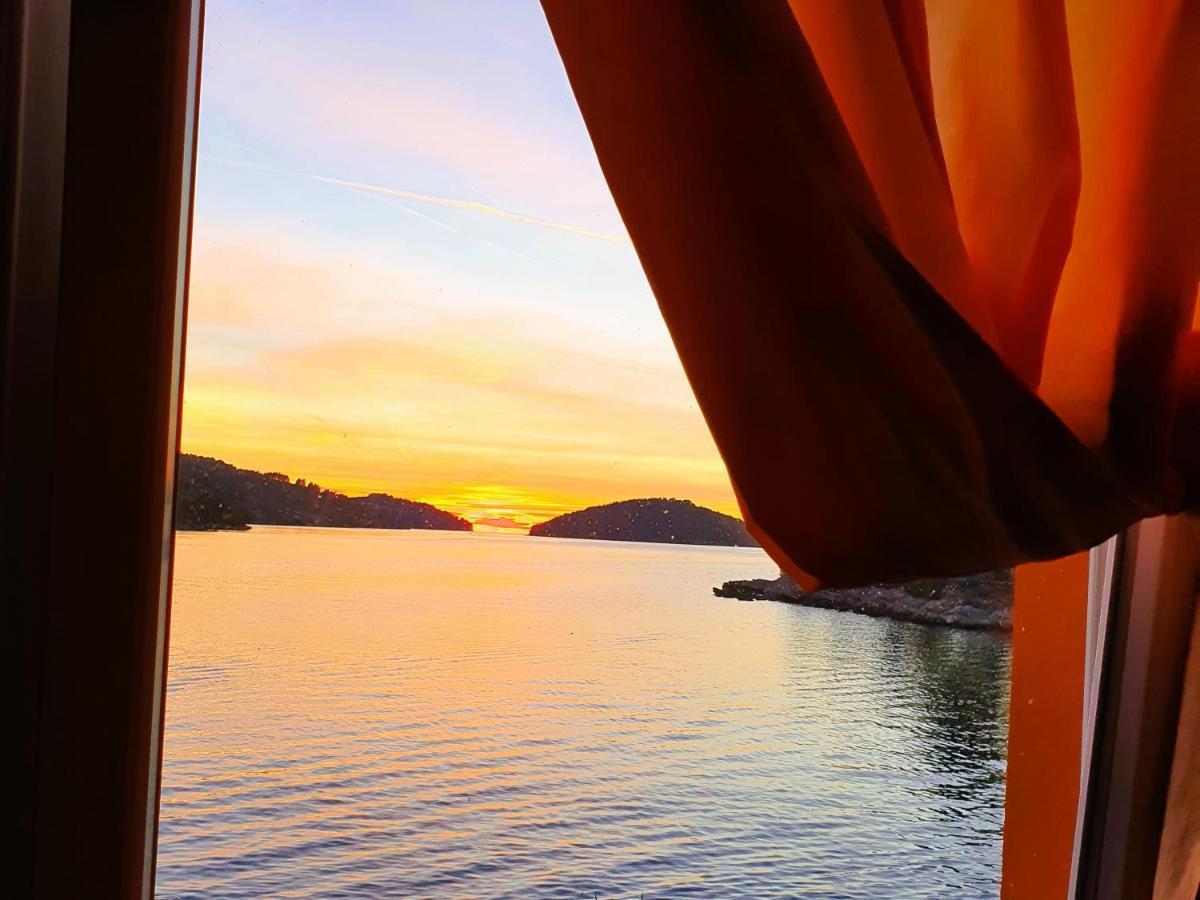 Апартаменты Casa Naranja Croatia Вела-Лука Экстерьер фото