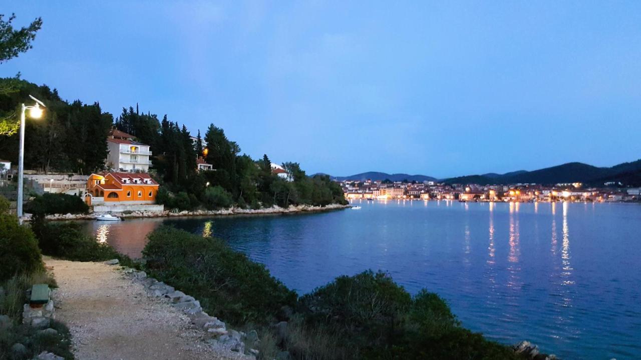 Апартаменты Casa Naranja Croatia Вела-Лука Экстерьер фото