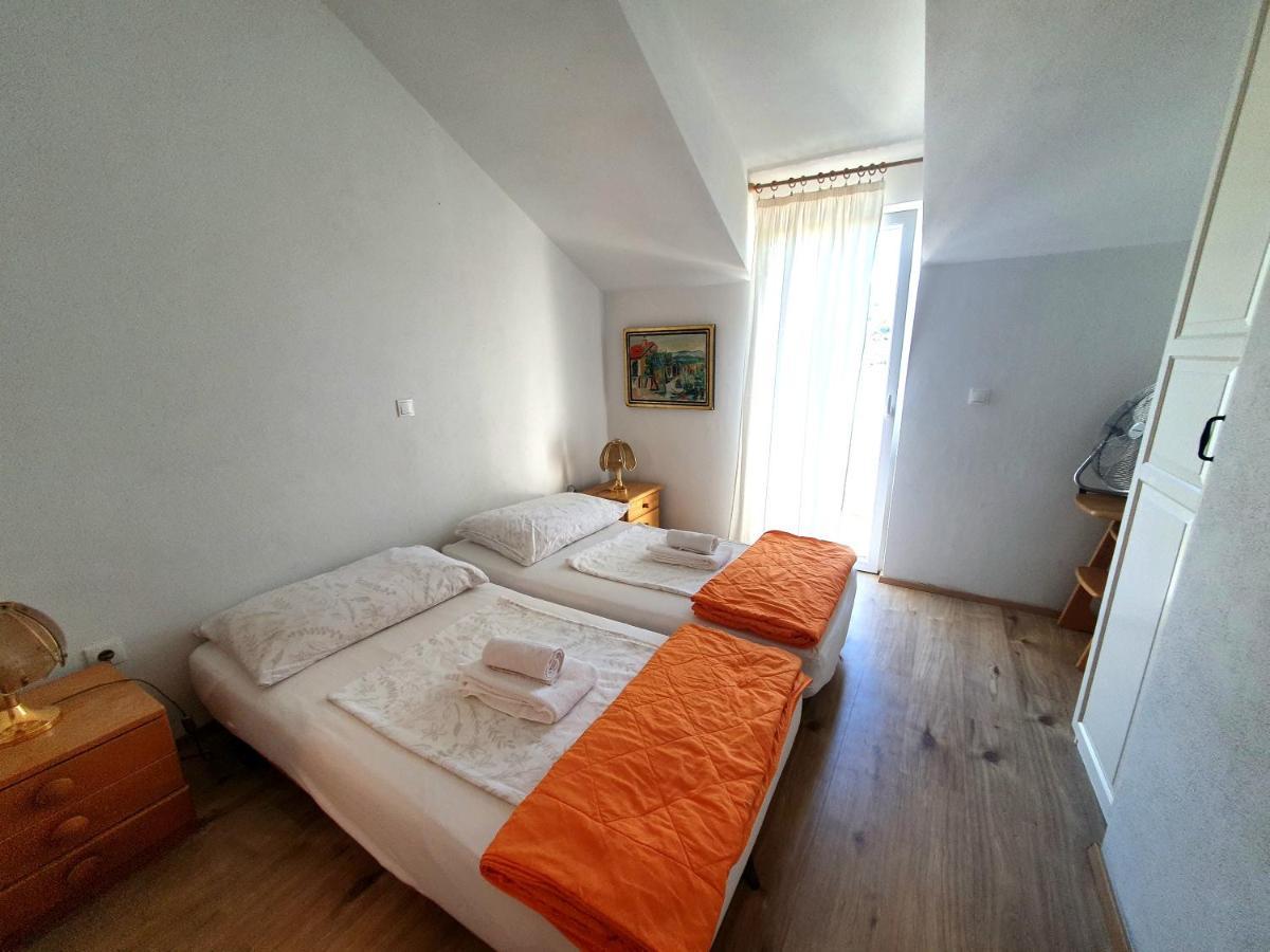 Апартаменты Casa Naranja Croatia Вела-Лука Экстерьер фото